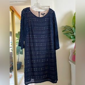 Navy cotton crochet body con dress